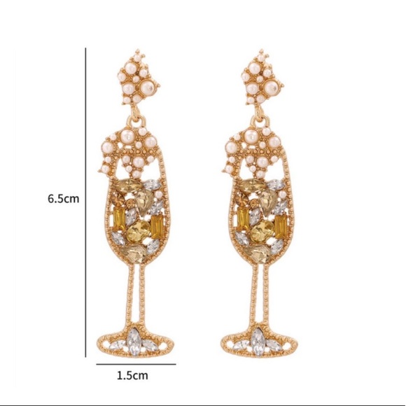 NWT Champagne Themed Pearl & Glass Statement Earrings - Picture 2 of 4